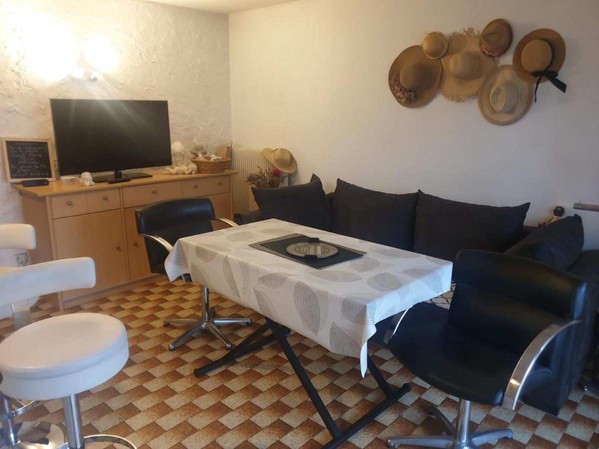 Maison Marylene Possibilite De Louer 2 Chambres Et Un Lit 1Place Supplement Du Reglement De La Location En A Regler Sur Place ,Petit Dejeuner Egalement Vous Gagnez 16 Pour-Cent Givry (Saone-et-Loire) Εξωτερικό φωτογραφία
